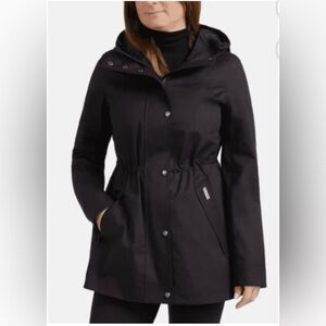 NWT HUNTER Women’s Rain Jacket XL